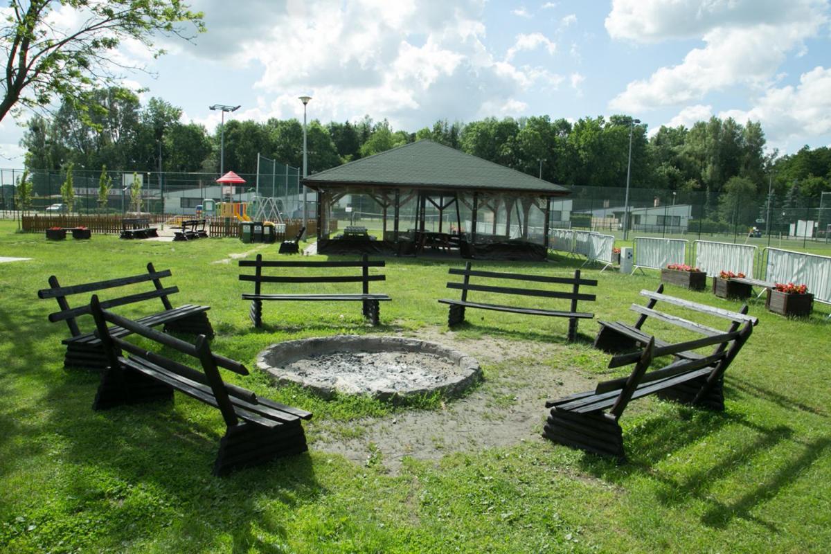 Camping Oaza Blonie Kornik Domki Standard Plus - 3 Pokoje Εξωτερικό φωτογραφία